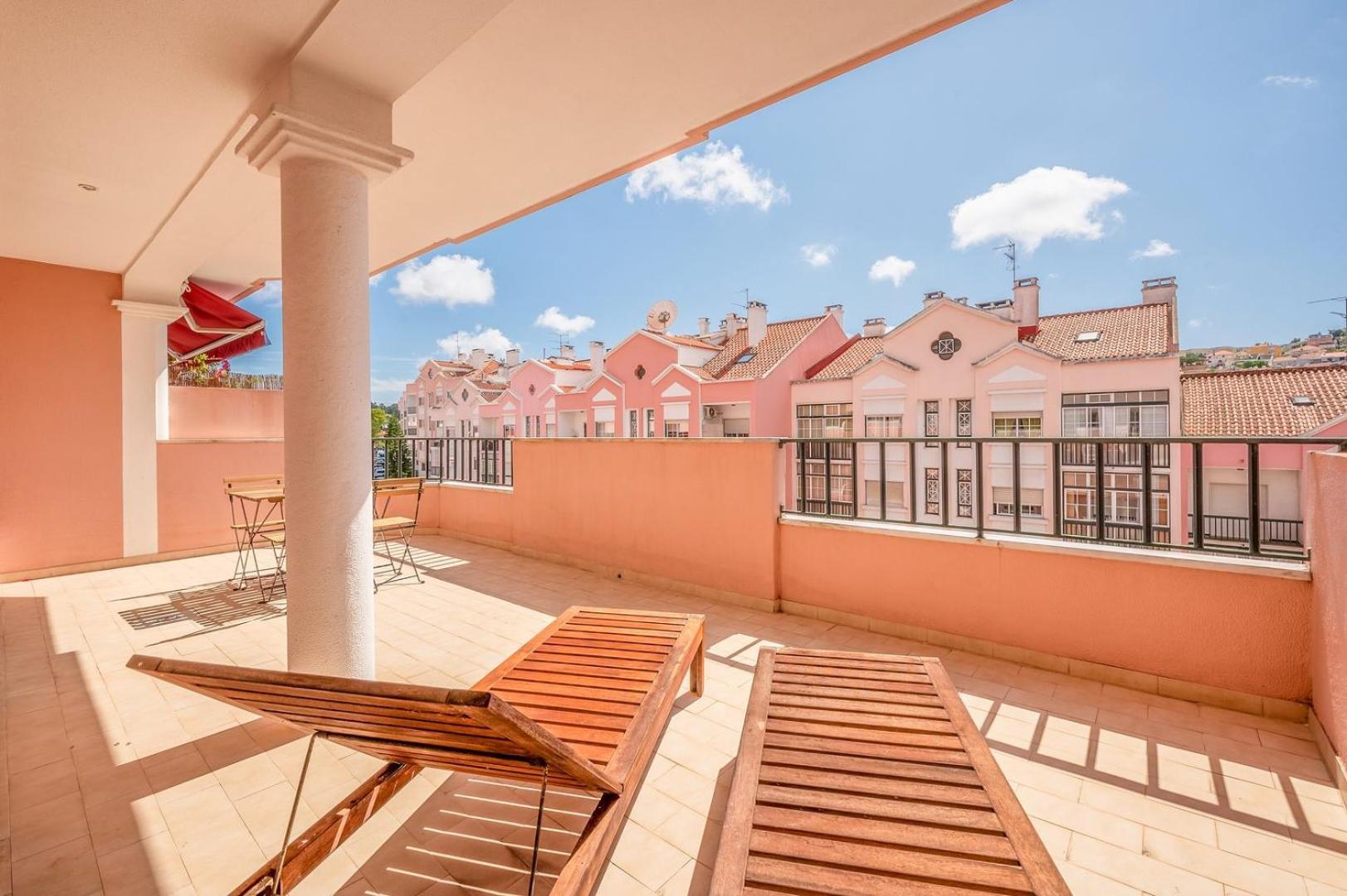 Guestready - Spacious Residence In Oeiras Barcarena Esterno foto